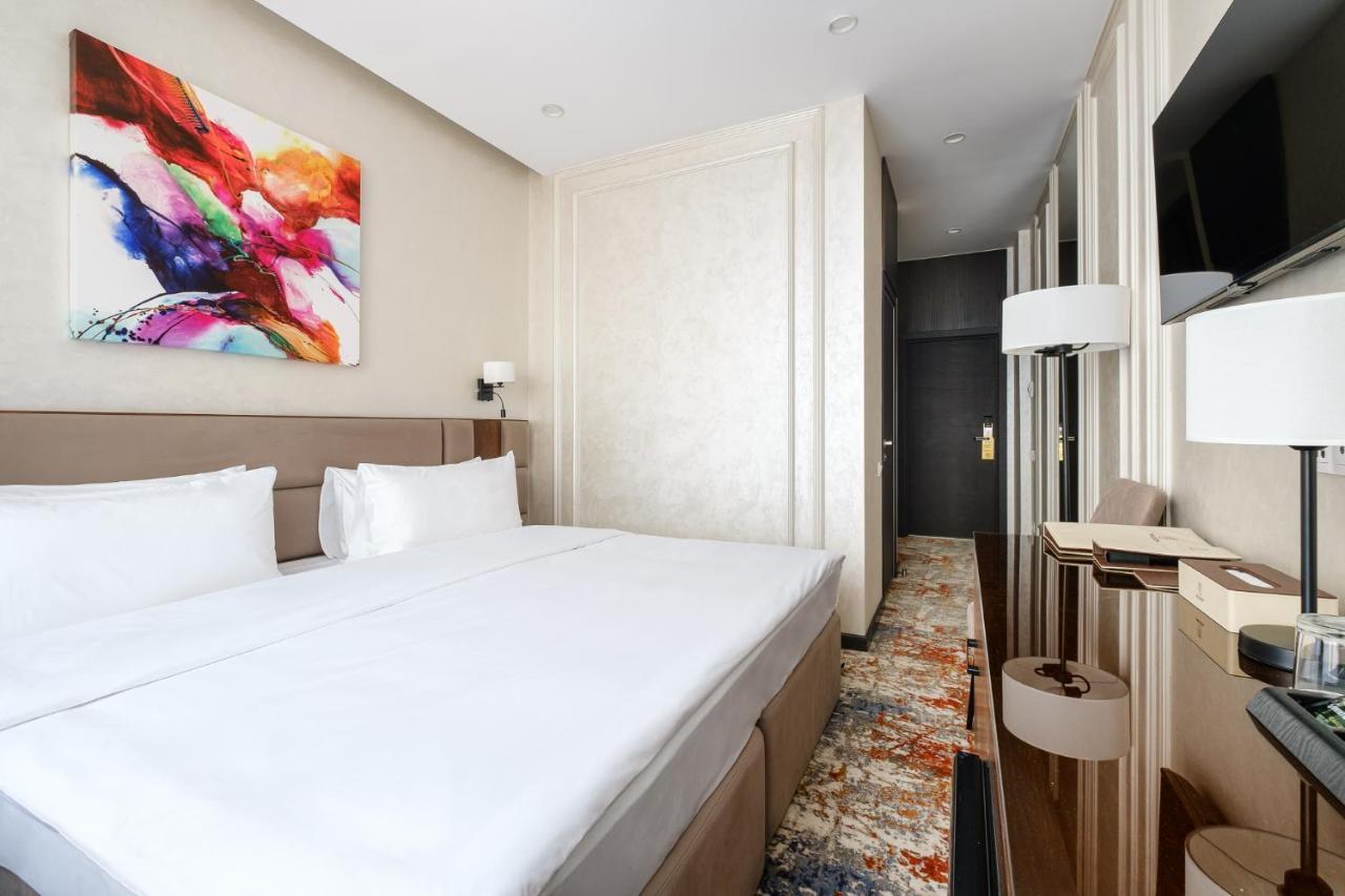 Grand Mildom Hotel Αλμάτι Εξωτερικό φωτογραφία