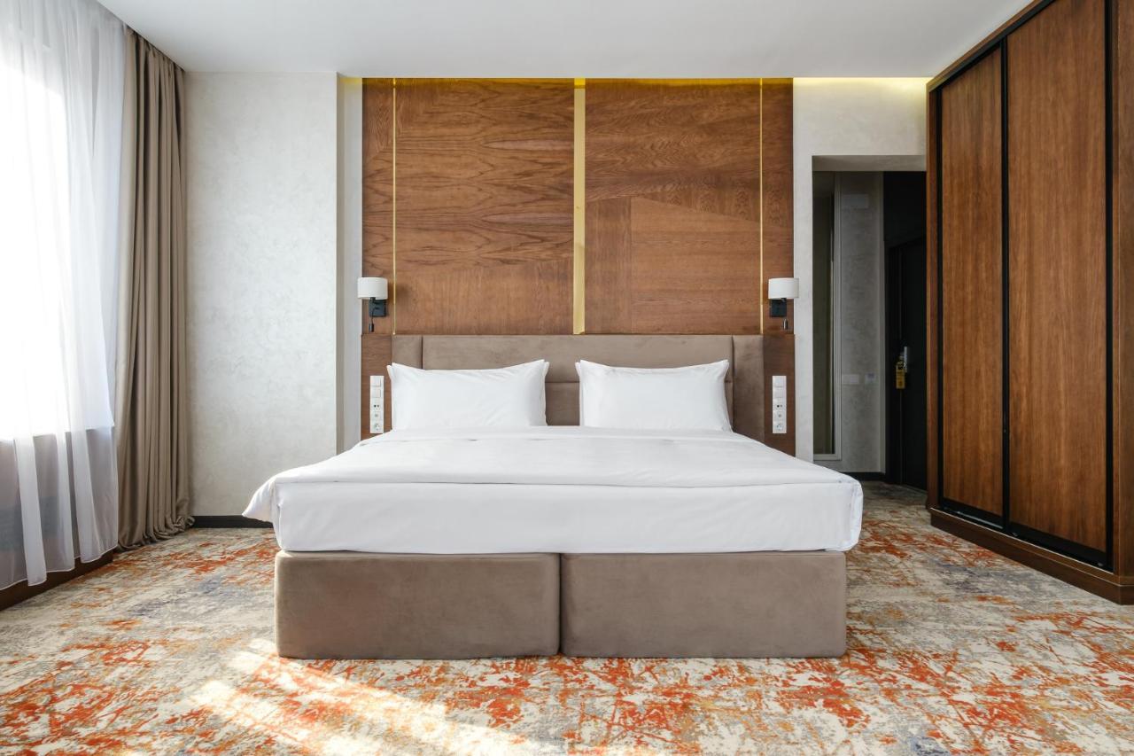 Grand Mildom Hotel Αλμάτι Εξωτερικό φωτογραφία