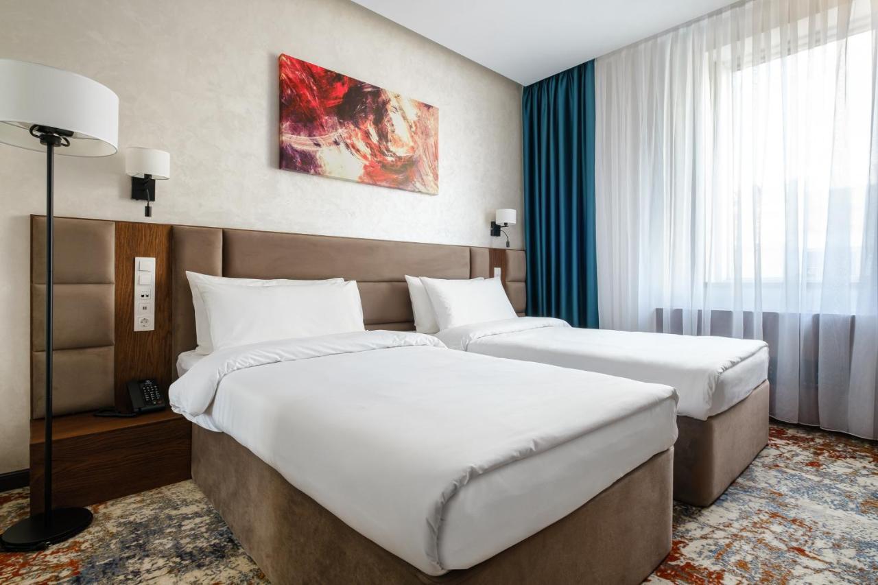 Grand Mildom Hotel Αλμάτι Εξωτερικό φωτογραφία