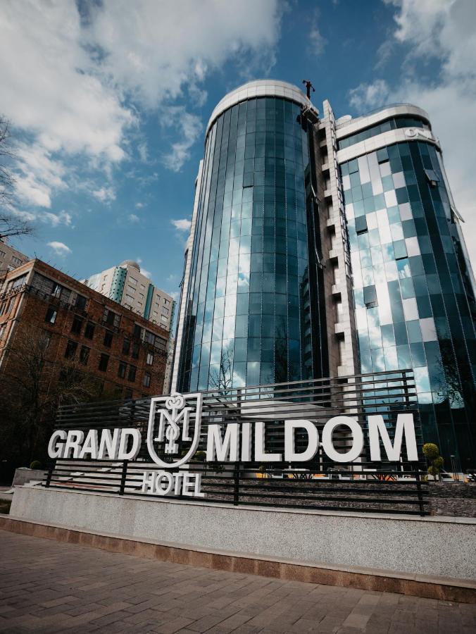 Grand Mildom Hotel Αλμάτι Εξωτερικό φωτογραφία