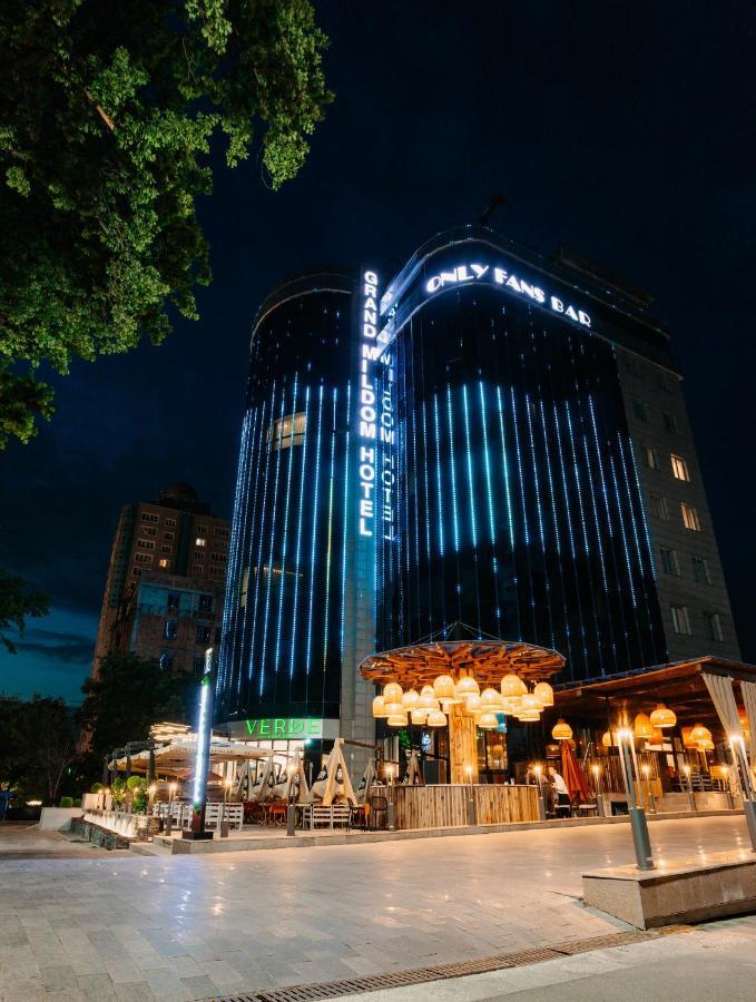 Grand Mildom Hotel Αλμάτι Εξωτερικό φωτογραφία