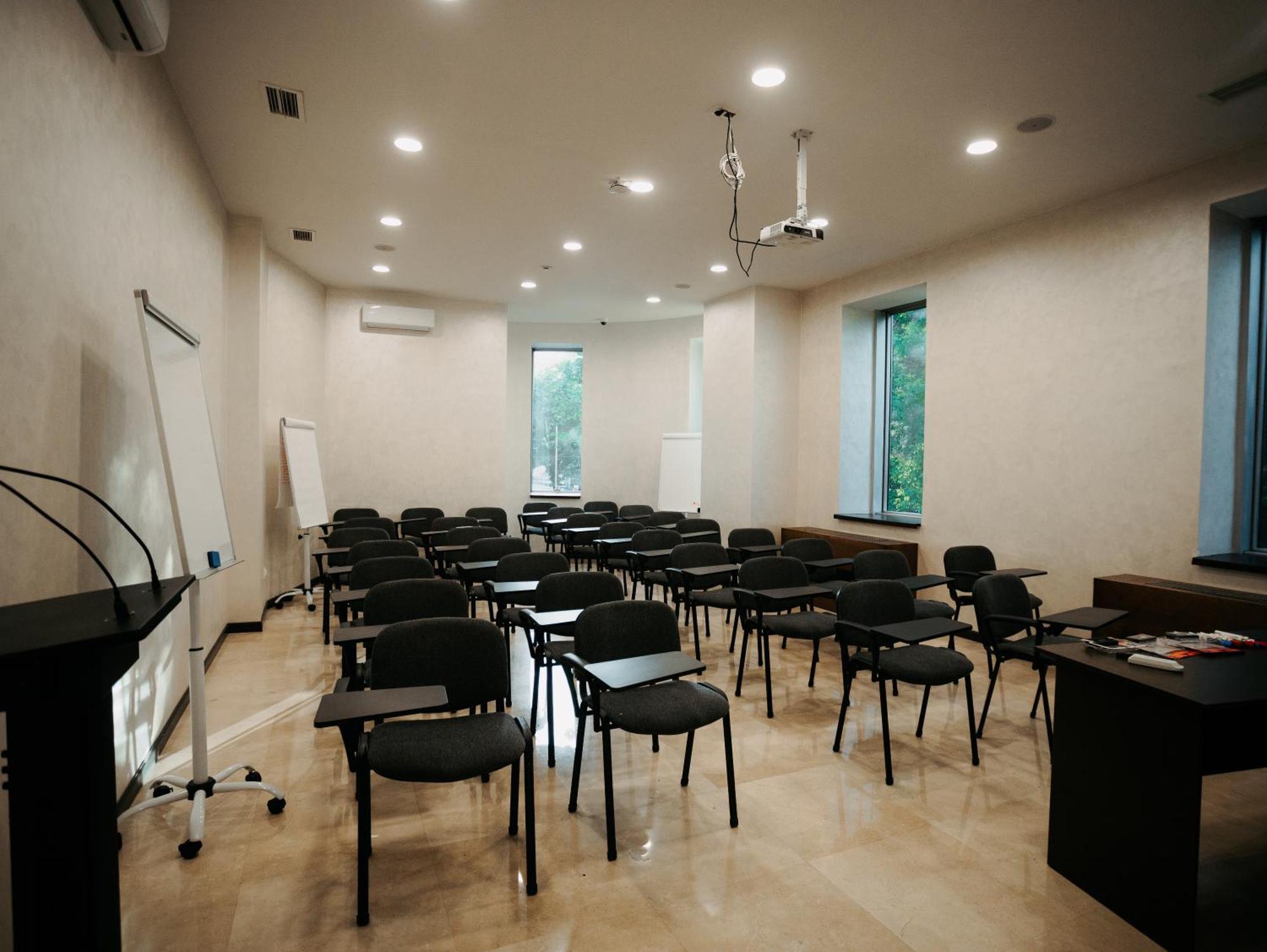 Grand Mildom Hotel Αλμάτι Εξωτερικό φωτογραφία