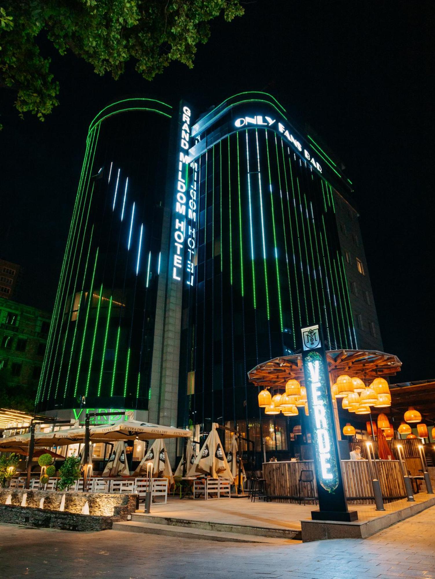 Grand Mildom Hotel Αλμάτι Εξωτερικό φωτογραφία